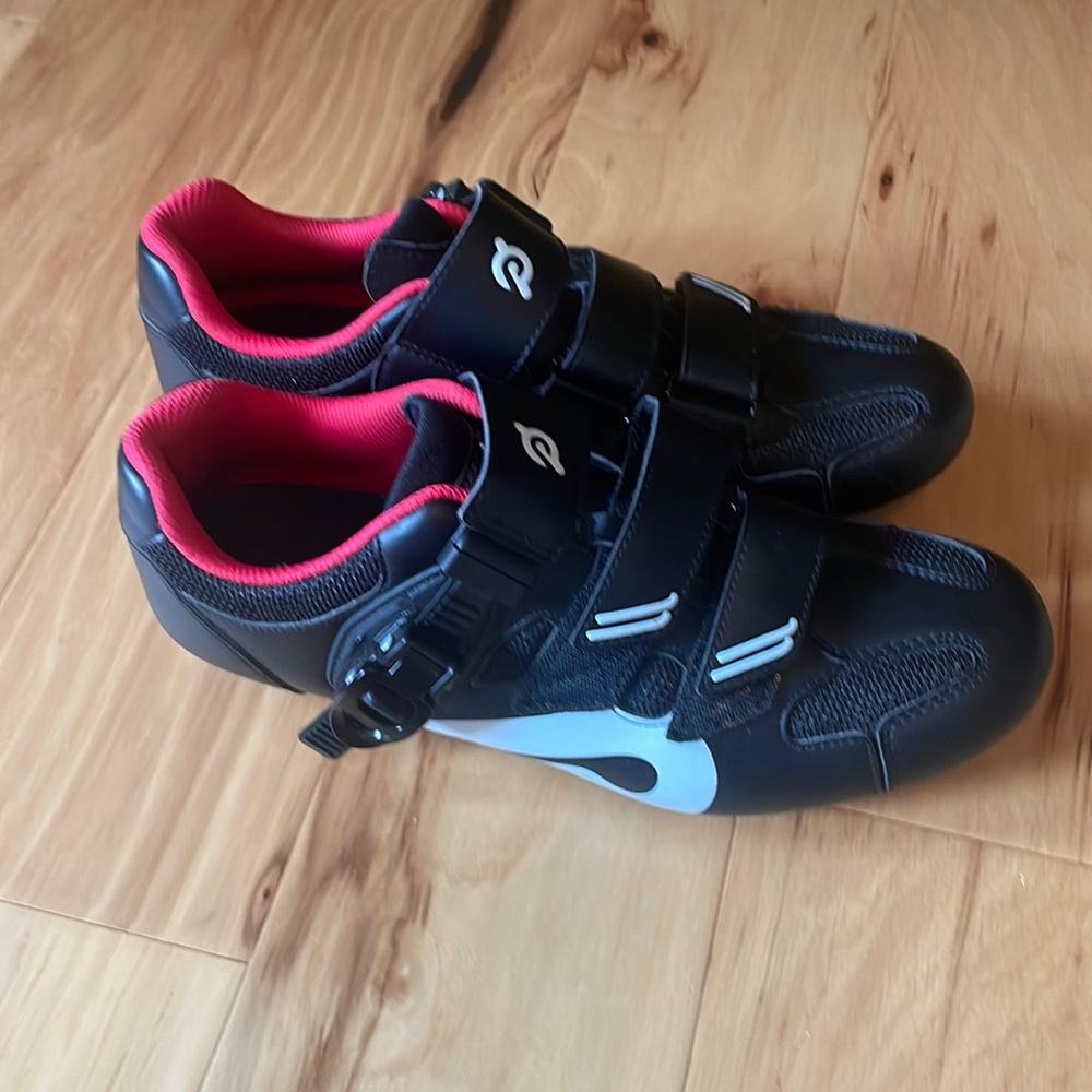 Peloton, bike shoes